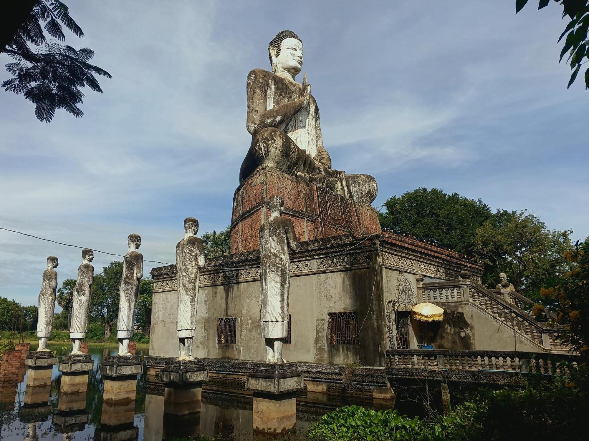 Family Batcave Homestay Battambang Exterior foto